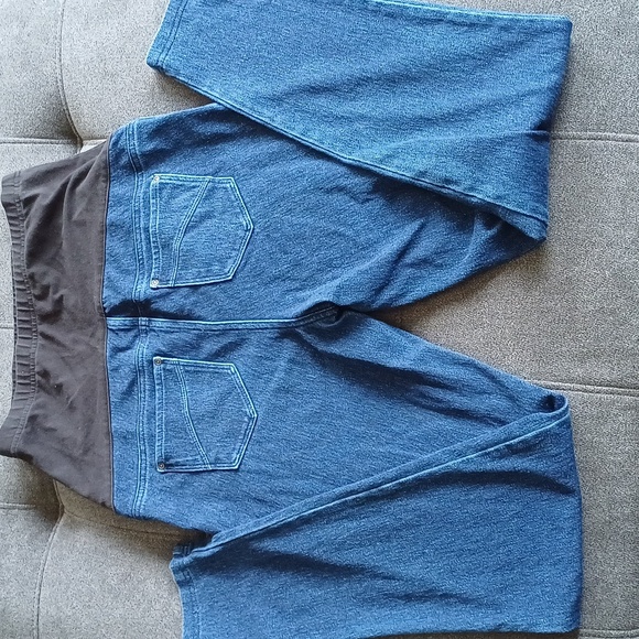 Maternity Bundle - Picture 4 of 8